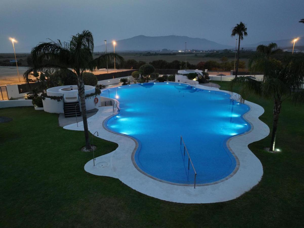 Tarifa Apartamento Piscina Ideal Familia Ninos المظهر الخارجي الصورة